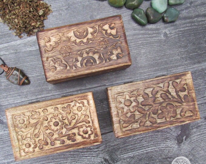 Carved Wood Mini Box choose Style - Etsy