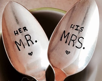 Mr e Mrs sua e suo caffè, regalo di nozze, regalo nuziale timbrato cucchiai d'argento, caffè, regalo del marito, sposa sposo amore cucchiaio, doccia regalo