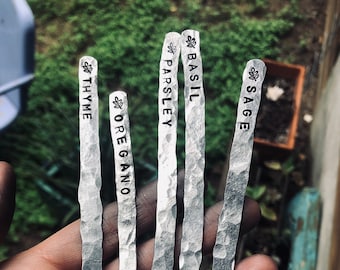 Juego de 5 marcadores de hierbas para jardín - Huerto - Huerto - Marcadores de hierbas personalizados - Estacas de jardín - Regalo para jardineros - Jardín rústico