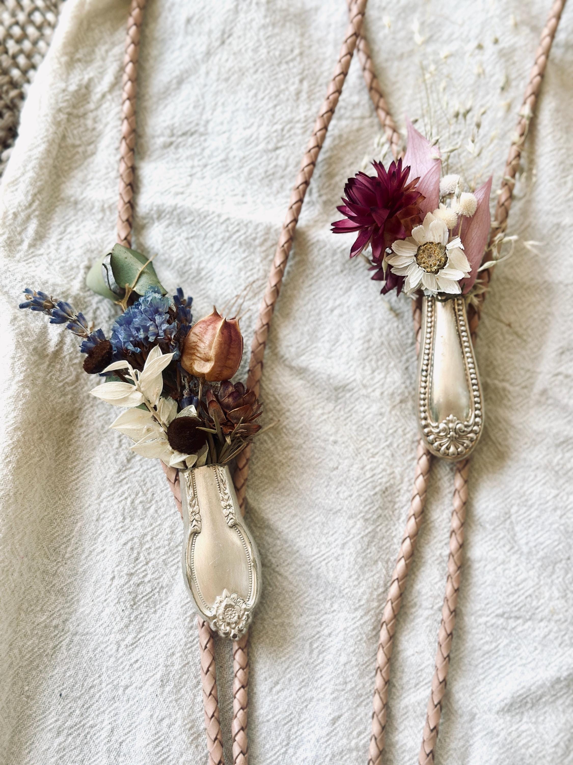Vintage Boutonniere Holder - Etsy