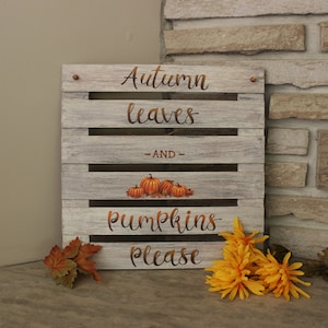 Herbstlaub und Kürbisse, bitte handgemaltes Marktschild