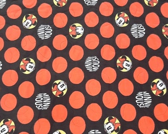 Fleece Minnie Mouse blanket/Quilt made with licensed Disney fabric