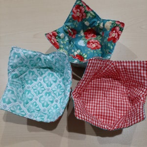 Flower bowl cozy, made with Licensed Pioneer fabric. Great for hndling hot or cold food