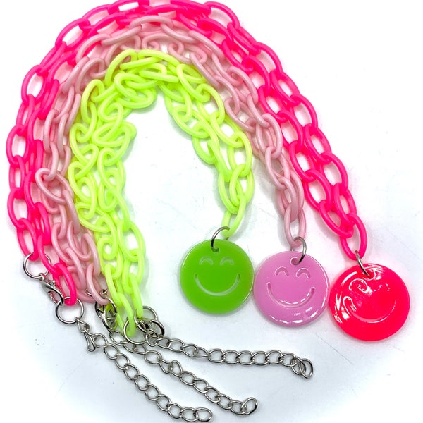 neon chunky chain SMILEY FACE necklace, bright color chain necklace, 90s jewelry, smiley accessories, fluorescent necklace, raver girl gift