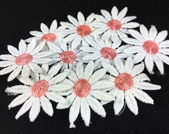 CraftbuddyUS Lace Fabric Motifs with Pink Small Flower Center 2.5cm