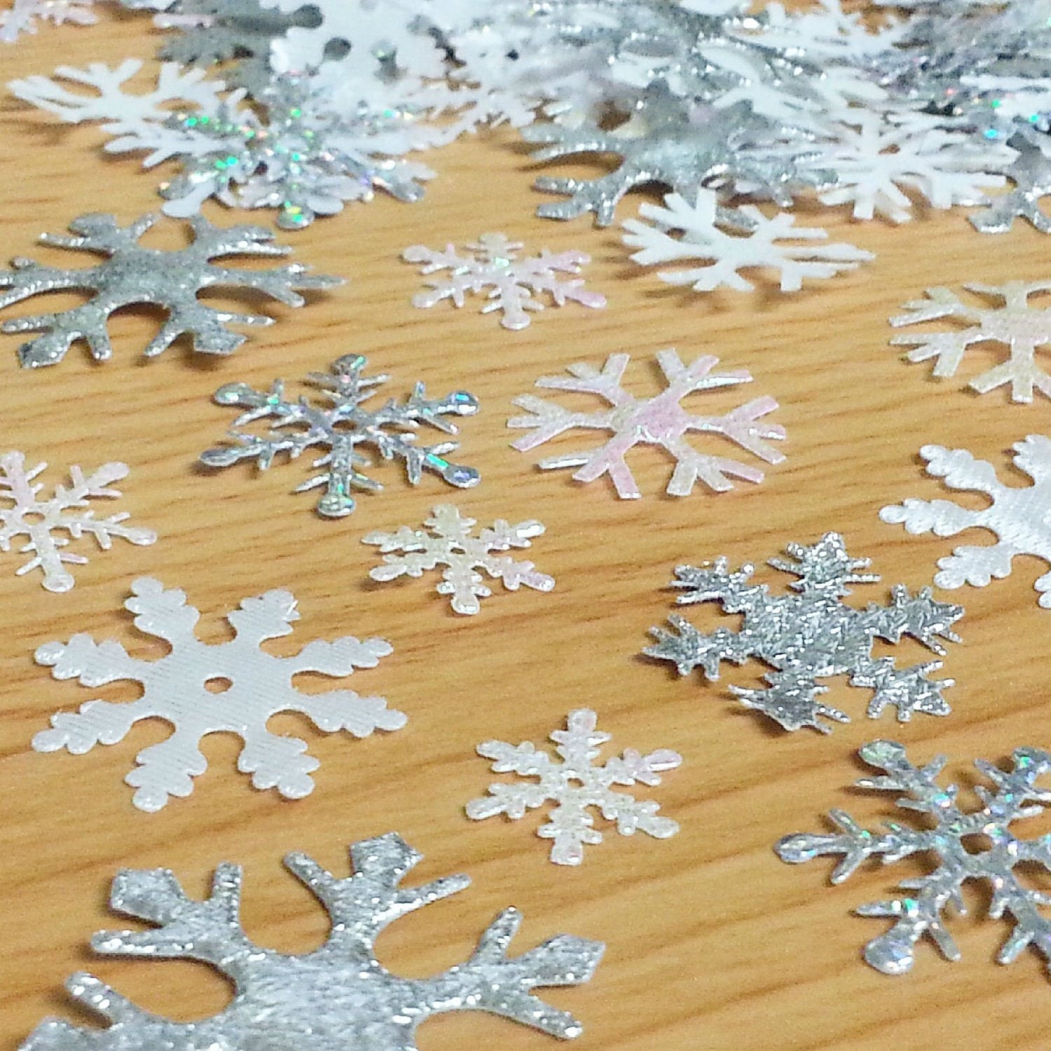 400PCS 19mm Snowflake Sequins Paillette Sewing Christmas Sequin  Embellishment Findings wedding Decoration Clothes Accessories