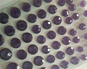 CraftbuddyUS 62 pezzi 8, 10, 12, 14 mm VIOLA Gemme autoadesive SFACCETTATE individuali