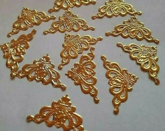 CraftbuddyUS DC1-22mm Corner. 15pcs Gold Filigree Metal Decorative Corner Embellishments