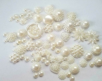 CraftbuddyUS 50pcs Acrylic Cream Flatback Heart Flowers Pearl Bead Assortment, Craft, Scrapbook