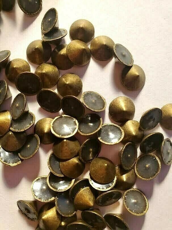CraftbuddyUS 100pcs 10mm Gold Hotfix Cone Spike Studs Stick on Crystal & Gems Punk DIY Fashion Gems CraftbuddyUS 100pcs 10mm Gold Hotfix Cone Spike Studs Stick on Crystal & Gems Punk DIY Fashion Gems