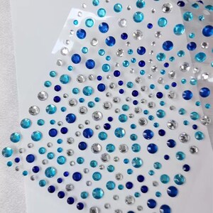 CraftbuddyUS 325 stuks gemengde blauwe/heldere diamanten 3 mm, 4 mm, 5 mm, 6 mm zelfklevende strass-kristallen edelstenen