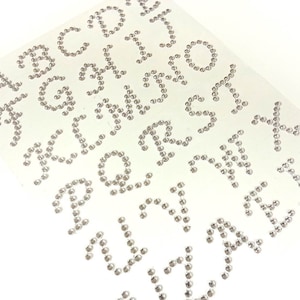 CraftbuddyUS 30 piezas de gemas de letras de diamantes de imitación transparentes autoadhesivas de 23 mm, mayúsculas