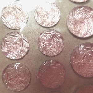 CraftbuddyUS 29pcs Self Adhesive Pink Flower Design Resin Gems