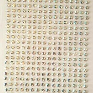 CraftbuddyUS 320 Stück x 3 mm AB CLEAR Individuelle Selbstklebende Strass Edelsteine, DIY Craft