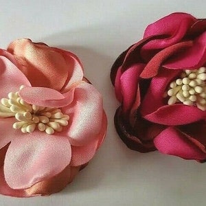 Conjunto CraftbuddyUS de 36 flores de tecido de cetim de dois tons premium