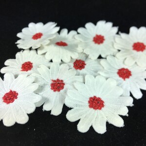 CraftbuddyUS 10 White Lace Fabric Motif with Red Flower Center 5.3cm Sew On or Glue On