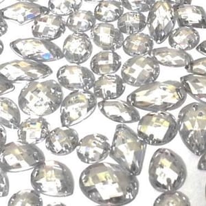 CraftbuddyUS 80  Clear Faceted Acrylic Sew On, Stick on Diamante Crystal Rhinestone Gems