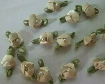 CraftbuddyUS 20pcs x12mm BEIGE Tela Rosa Motivo Scrapbooking Craft DIY