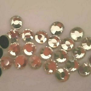 CraftbuddyUS  30pcs 12mm ROUND Clear HotFix Glass Rhinestone Crystal Gems, DIY