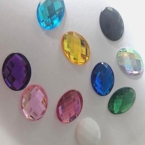 CraftbuddyUS 30pcs 13x18mm Flatback MIXED Faceted Oval Acrylic Gems, DIY