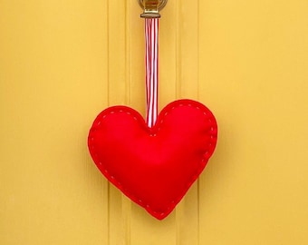 HEART DOOR DECORATION - Large Felt Heart Ornament - Red Heart Wreath - Felt Heart Door Hanger - Heart Home Decor - Heart Home Yard Sign