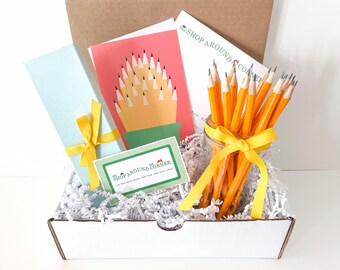 BOUQUET of Newly SHARPENED PENCILS - You’ve Got Mail Gifts - Rom Com Care Package - Shop Around the Corner Cards