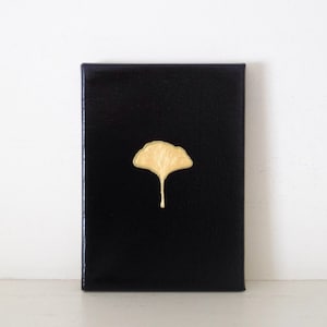 GINKGO LEAF - Gold and Black Ginkgo PAINTING - Black and Gold Leaf Decoration - Gold Asian Ginkgo Leaf Accessory - Gold Leaf Gingko Painting