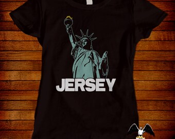 ニュージャージー州自由の女神像Tシャツ：ユニセックスコットンTシャツ