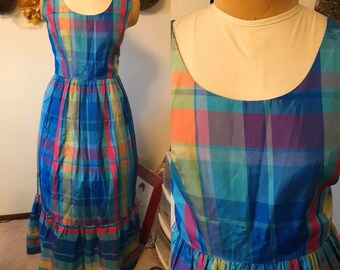 1950's plaid taffeta party dress