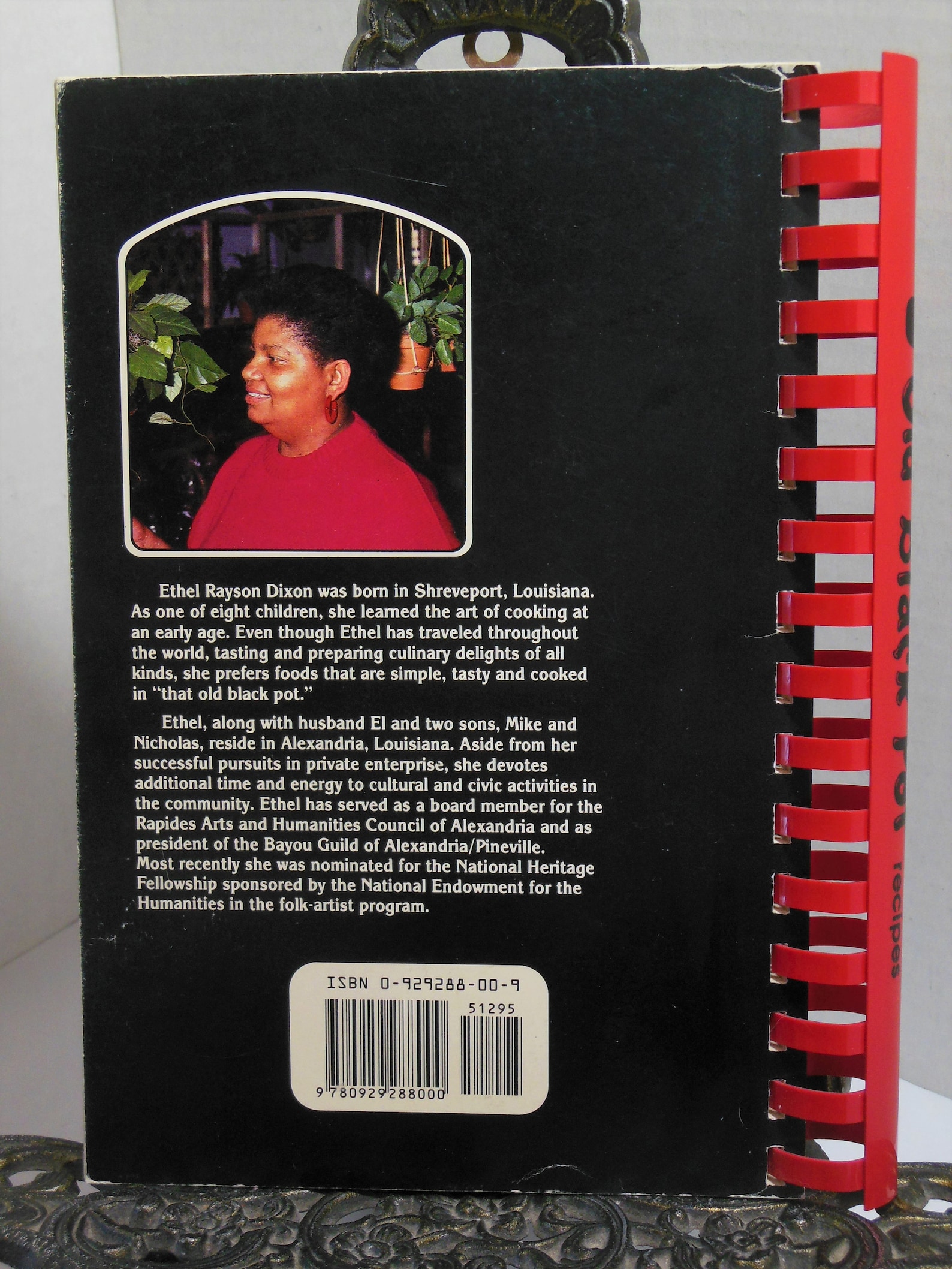 Big Mama&rsquo;s Old Black Pot Cookbook