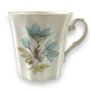 Vintage Royal Grafton Blue Flowers taza de café/té años 70