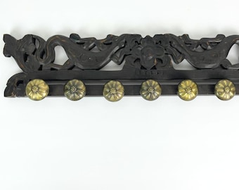 Soporte para collares de madera tallada, organizador de salvamento arquitectónico, organizador para colgar en la pared, almacenamiento de joyas vintage, expositor de collares negro