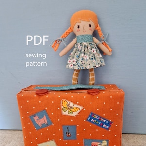 Modello di cucito per valigia e bambola, mini set da viaggio, gioco di finzione con armadio, lenzuola