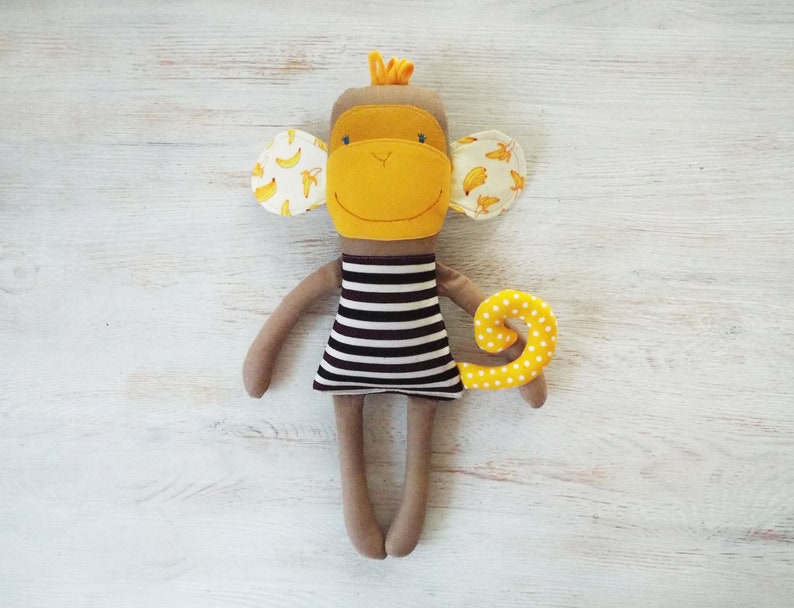 Stuffed animal monkey toy sewing pattern . Monkey cloth doll patterns baby girl gift . Rag doll monkey pattern safari baby shower 画像 10