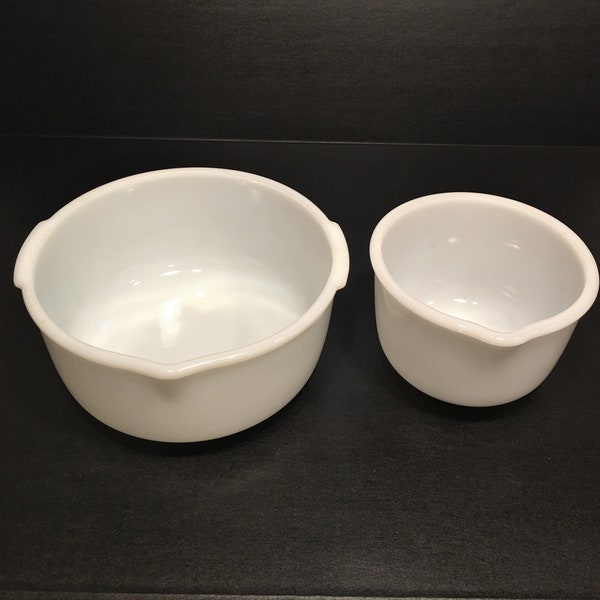 Set of Glasbake White Milk Glass Mixing Bowls for Sunbeam Mixmaster & Oster Kitchen Center Mixers Ref. #71