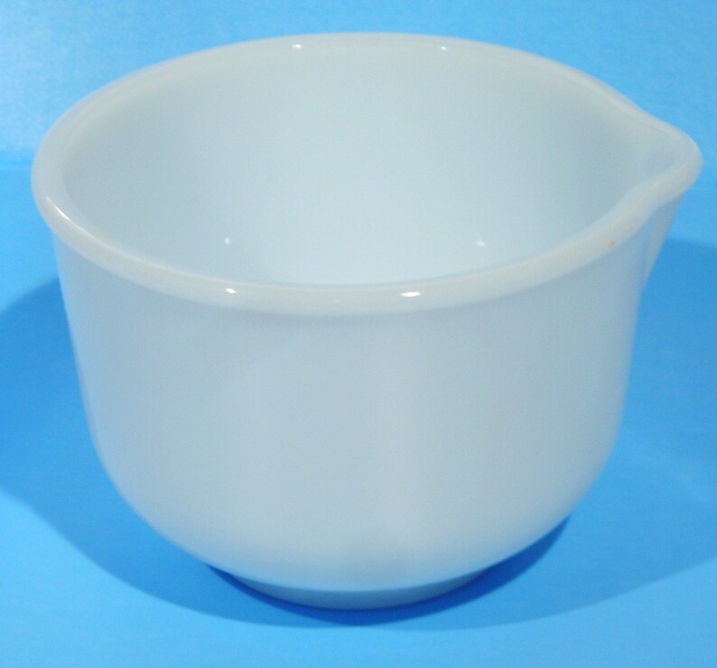 GLASBAKE Vintage Mixing Bowl for SUNBEAM Milk Glass 20CJ Small Etsy