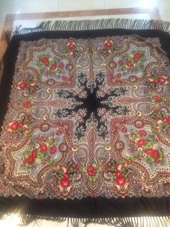 Piano Shawl / scarf