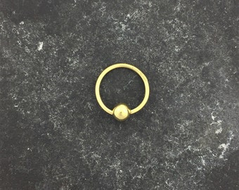 18ct Gold Bead Closed Ring. Hallmarked 18ct gold Body jewellery.