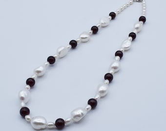 Freshwater Cultured Pearl and Garnet Necklace