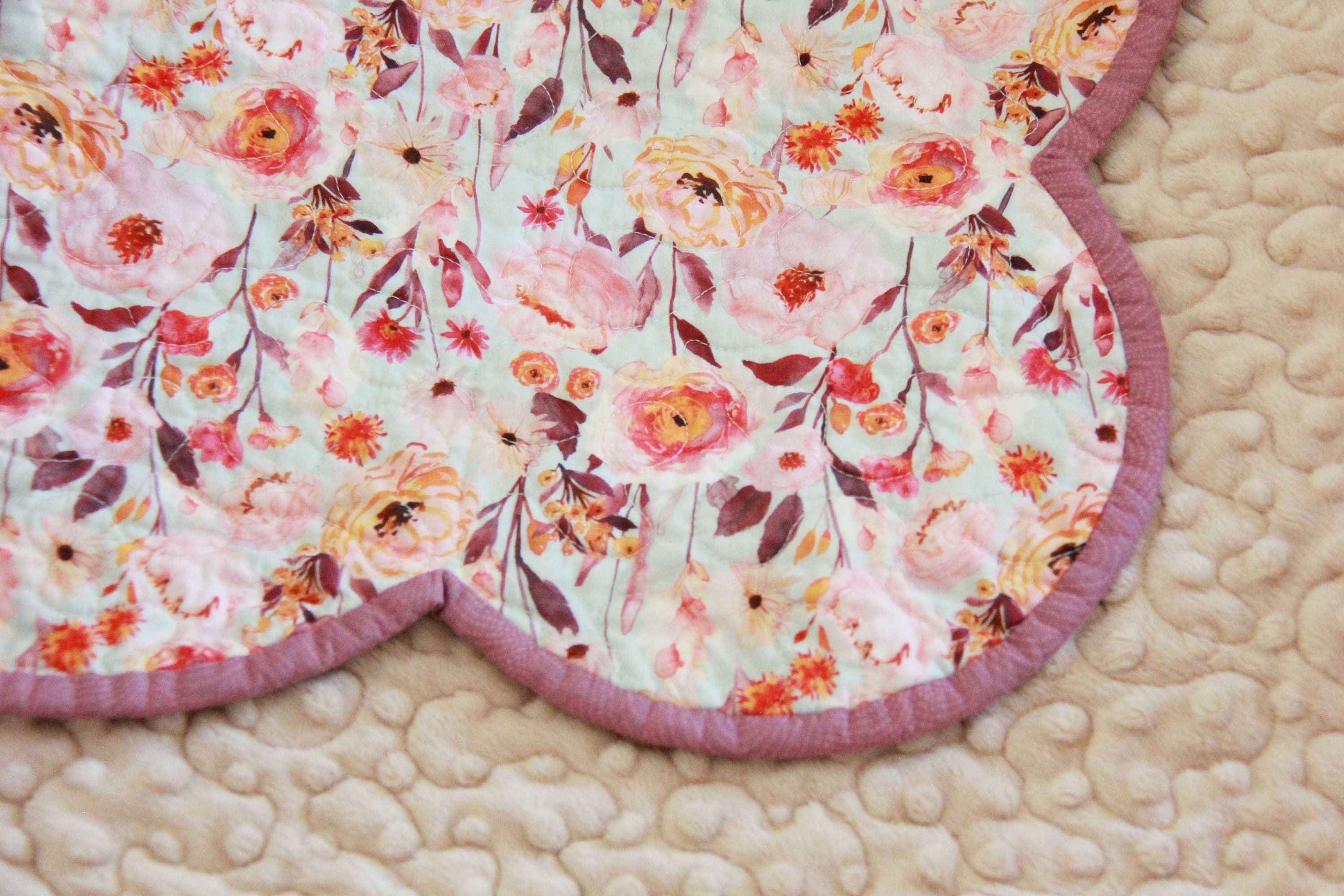 Floral Quilt Modern Quilt Scalloped Edge Baby Quilt Toddler Etsy