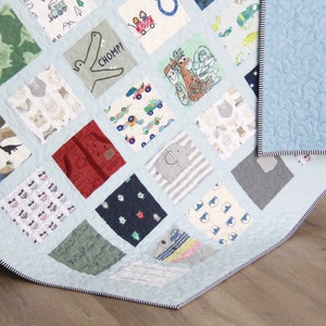 Onesie Quilt with borders around each square, T-shirt Quilt, Memory Quilt, First Year Quilt, Baby Clothes Keepsake Quilt, Heirloom Quilt image 7