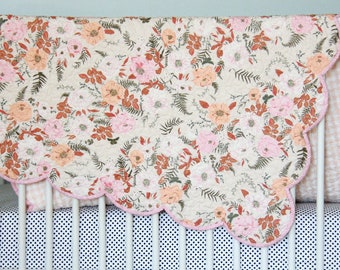 Scalloped Edge Floral Quilt, Baby Quilt, Toddler Quilt, Lap quilt, Scalloped Edge Baby Quilt, Nursery Bedding