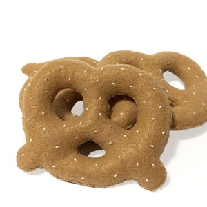 Soft Pretzel Cat Nip Cat Toy