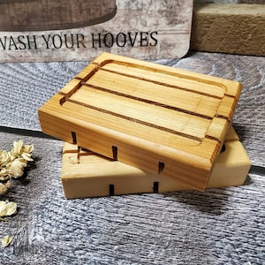 Cedar Soap Dish for Bar Soap, Cedar Soap Holder, Cedar Soap Bar Holder, Cedar Soap Tray, Cedar Soap Saver, Wooden Soap Dishes Wood Soap Tray