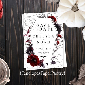 Élégante carte "Retenez cette date" pour mariage d'Halloween, "Retenez cette date" pour mariage d'Halloween, cercueil, Roses rouges sang, Toile d'araignée, "Retenez cette date" chatoyante
