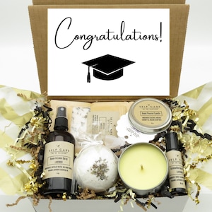 Graduation Gift Box 2025 / High School College Masters Degree Grad Gift