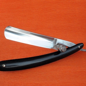 20% OFF Straight razor, cut throat razor, razor blade, wet shaving, mens grooming, antique straight razor, gifts for him, gifts for men.