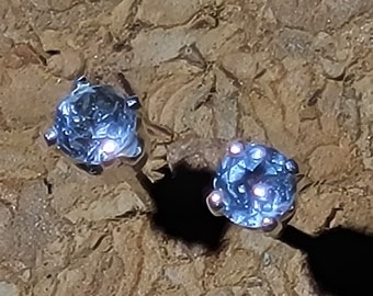 Round Faceted Natural White Topaz Studs in Sterling Silver (Pair) #2