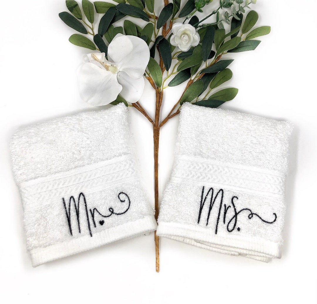 Mr. and Mrs. Towels Wedding Gift Bridal Shower Gift Etsy