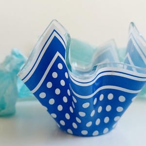 vintage Chance Bros navy spotted handkerchief glass bowl